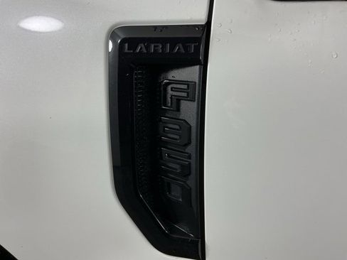 Used 2020 Ford F350 Lariat image 11