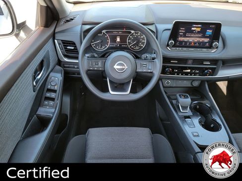 Used 2023 Nissan Rogue SV FWD image 19