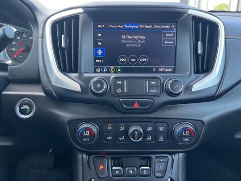 Used 2020 GMC Terrain SLE w/ Driver Convenience Package AWD/4WD image 12