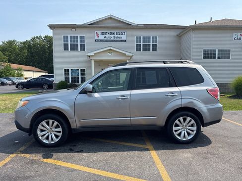 Used 2011 Subaru Forester 2.5X Premium w/ All-Weather Pkg AWD/4WD image 1