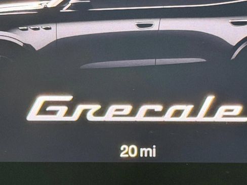 Used 2025 Maserati Grecale Modena AWD/4WD image 51