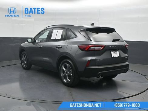 Used 2025 Ford Escape ST-Line AWD/4WD image 8