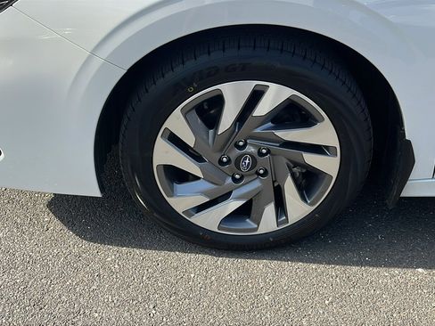 Certified 2024 Subaru Legacy Touring XT image 9