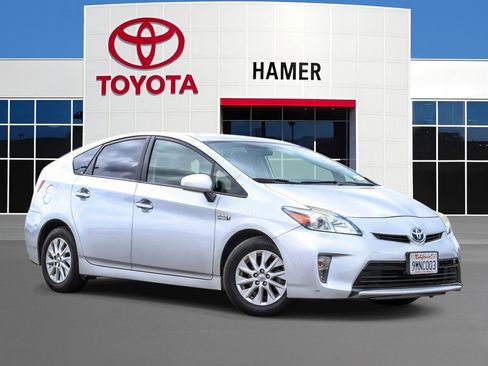 Used 2012 Toyota Prius Prime Plug-In Hybrid FWD image 1