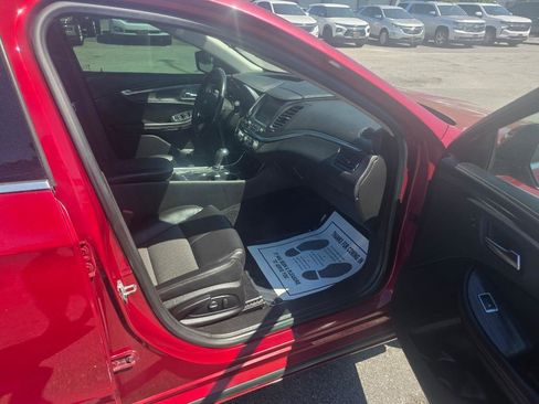 Used 2020 Chevrolet Impala LT w/ LT Convenience Package FWD image 9