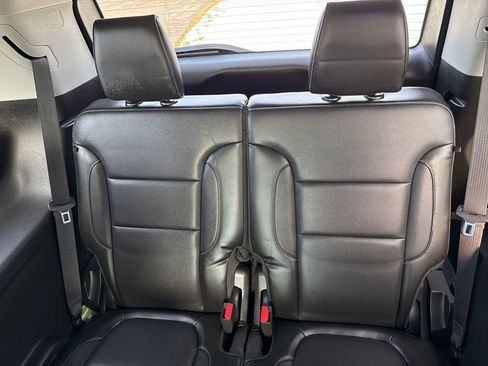 Certified 2019 GMC Acadia SLT image 22