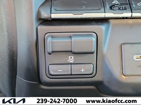 Used 2022 Chevrolet Silverado 2500 LT w/ Convenience Package AWD/4WD image 29