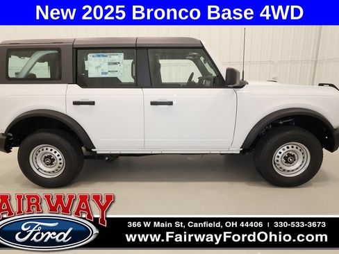 New 2025 Ford Bronco 4-Door AWD/4WD image 1