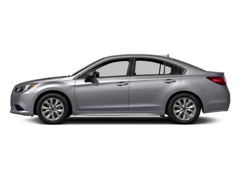 Used 2017 Subaru Legacy 2.5i Premium w/ Moonroof Package image 3