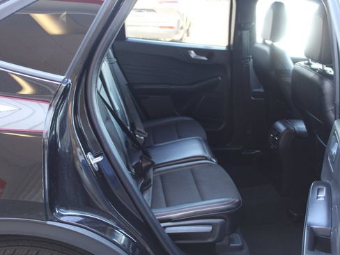 Used 2025 Ford Escape ST-Line AWD/4WD image 23