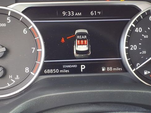 Used 2023 Nissan Rogue S image 24