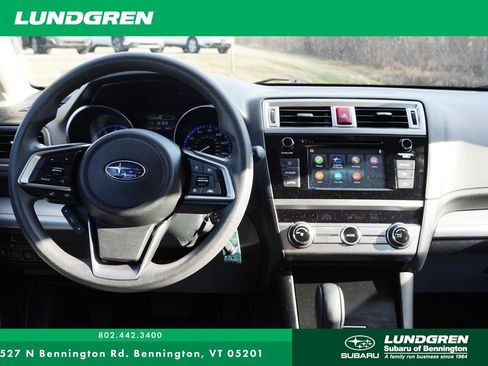 Used 2019 Subaru Outback 2.5i AWD/4WD image 6