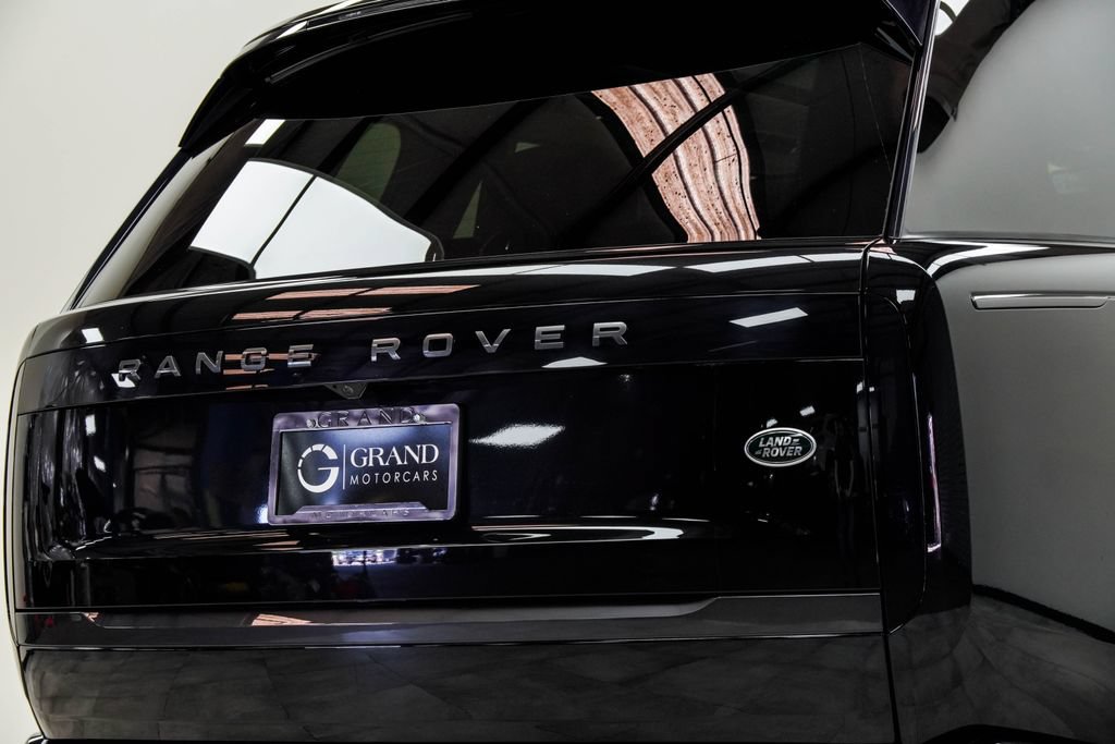 Used 2023 Land Rover Range Rover First Edition AWD/4WD image 14