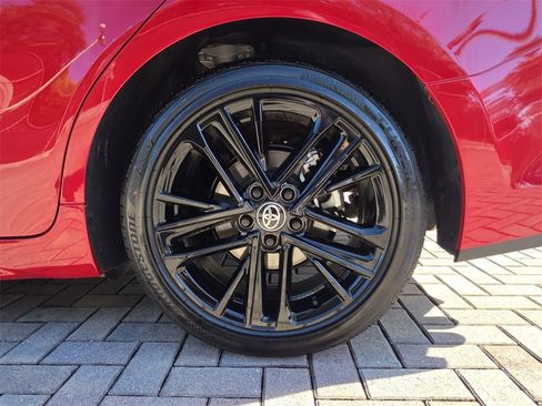 Used 2026 Toyota Camry SE image 19