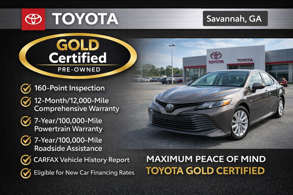 Used 2025 Toyota Camry SE FWD image 9