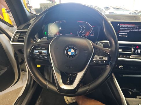 Used 2020 BMW 330i Sedan w/ Driving Assistance Package RWD image 6
