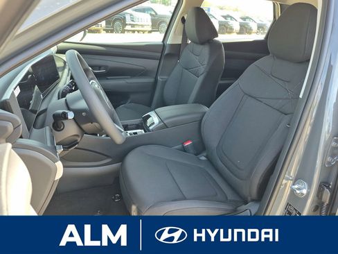 New 2026 Hyundai Tucson SE image 13