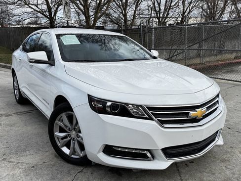 Used 2018 Chevrolet Impala LT image 4