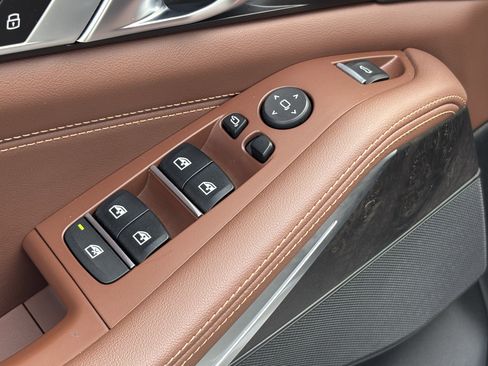 Certified 2023 BMW X5 xDrive40i image 15