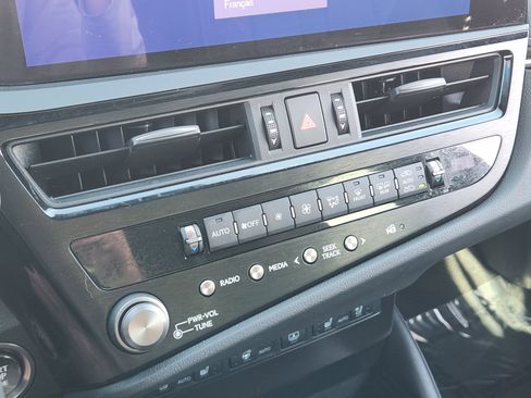 Used 2023 Lexus ES 350 F Sport image 23