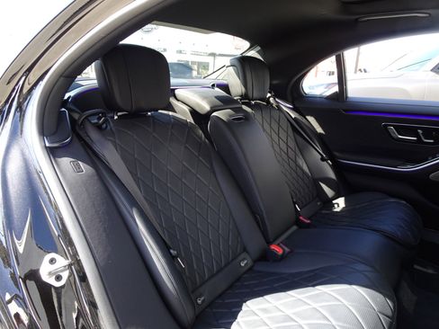 Used 2021 Mercedes-Benz S 580 S 580 4MATIC image 19