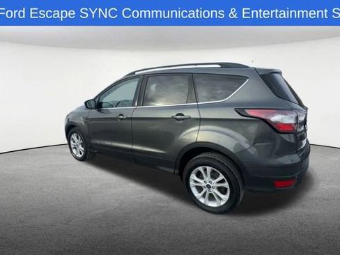 Used 2017 Ford Escape SE w/ SE Leather Comfort Package image 7
