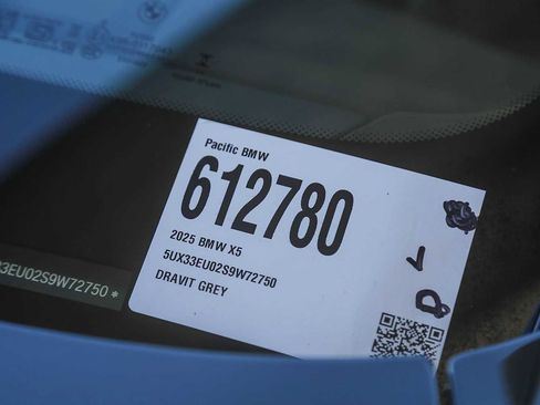 Certified 2025 BMW X5 M60i w/ Executive Package image 24