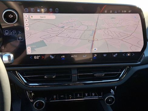 New 2026 Chevrolet Equinox EV RS image 16