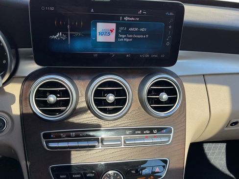 Used 2020 Mercedes-Benz C 300 Sedan image 18