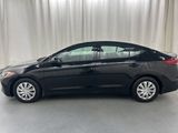 Used 2018 Hyundai Elantra SE image 3