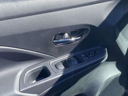 New 2025 Nissan Versa SV w/ Trunk Package image 13