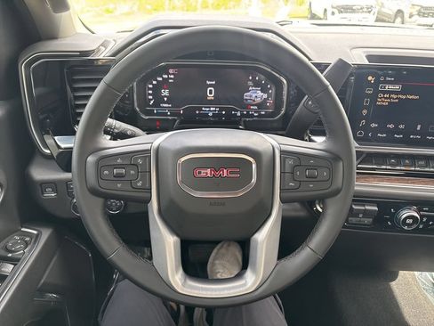 Used 2024 GMC Sierra 1500 Elevation AWD/4WD image 20