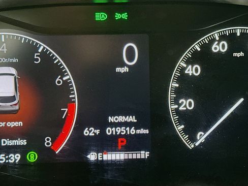Used 2024 Honda HR-V Sport image 18