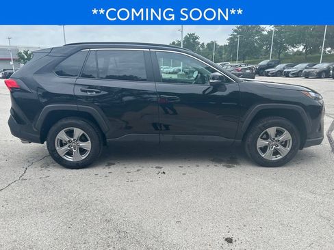 Used 2024 Toyota RAV4 XLE w/ Convenience Package AWD/4WD image 4
