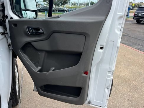 Used 2023 Ford Transit 350 XLT RWD image 11