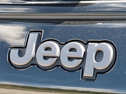 Used 2022 Jeep Compass Trailhawk w/ Trailhawk Elite Group AWD/4WD image 29