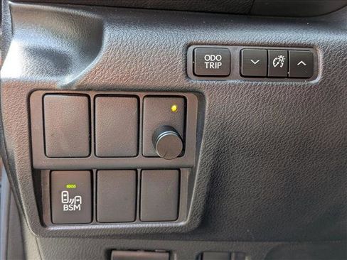 Used 2015 Lexus IS 250 w/ F-Sport Package image 17