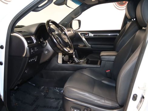 Used 2021 Lexus GX 460 Premium w/ Premium Package AWD/4WD image 36
