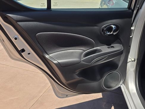 Used 2017 Nissan Versa FWD image 24