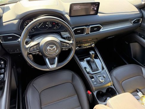 Used 2024 MAZDA CX-5 Signature image 9