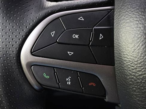 Used 2022 Dodge Durango SXT w/ Blacktop Package AWD/4WD image 33