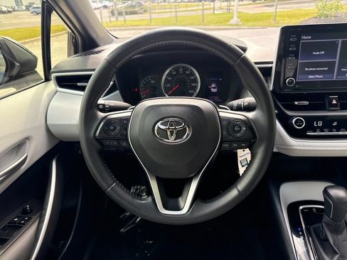 Used 2021 Toyota Corolla SE FWD image 19