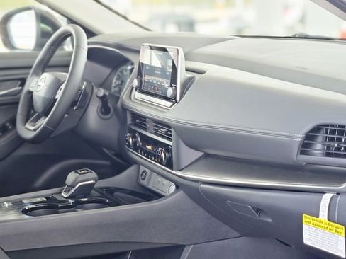 New 2026 Nissan Rogue SV FWD image 12