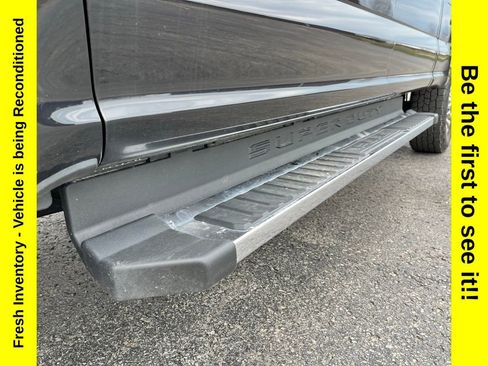 Used 2022 Ford F250 Lariat w/ Lariat Ultimate Package AWD/4WD image 33