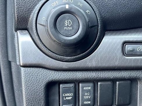 Used 2021 Nissan Titan PRO-4X w/ Pro-4x Convenience Package AWD/4WD image 19