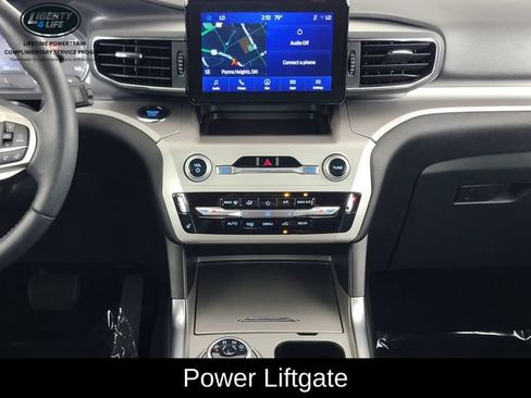 Certified 2023 Ford Explorer XLT w/ Equipment Group 202A AWD/4WD image 23