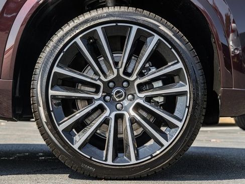 New 2026 Volvo XC90 B6 Ultra w/ Lounge Package image 16