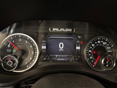 Used 2023 RAM 1500 Laramie AWD/4WD image 13