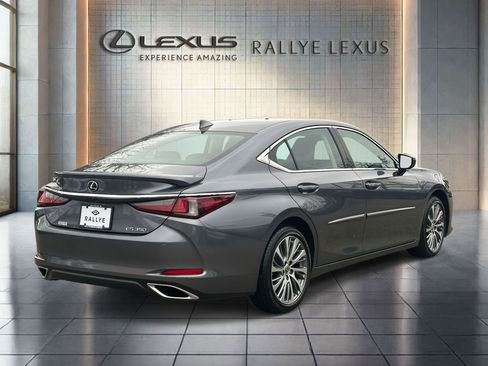 Certified 2021 Lexus ES 350 w/ Premium Package image 3