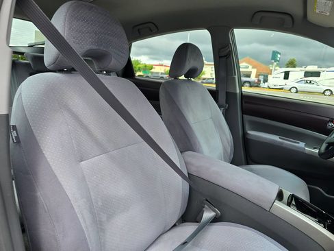 Used 2005 Toyota Prius FWD image 11